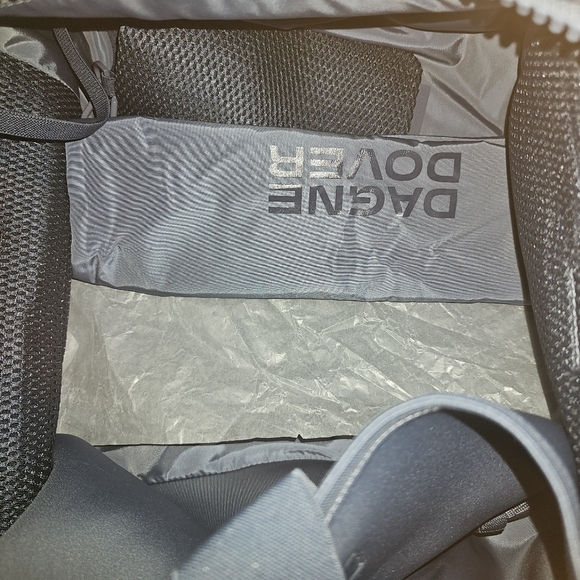 Large Landon Neoprene Carryall Bag - Picture 3 of 6